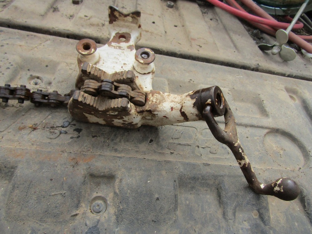 RIGID PIPE VISE bc210