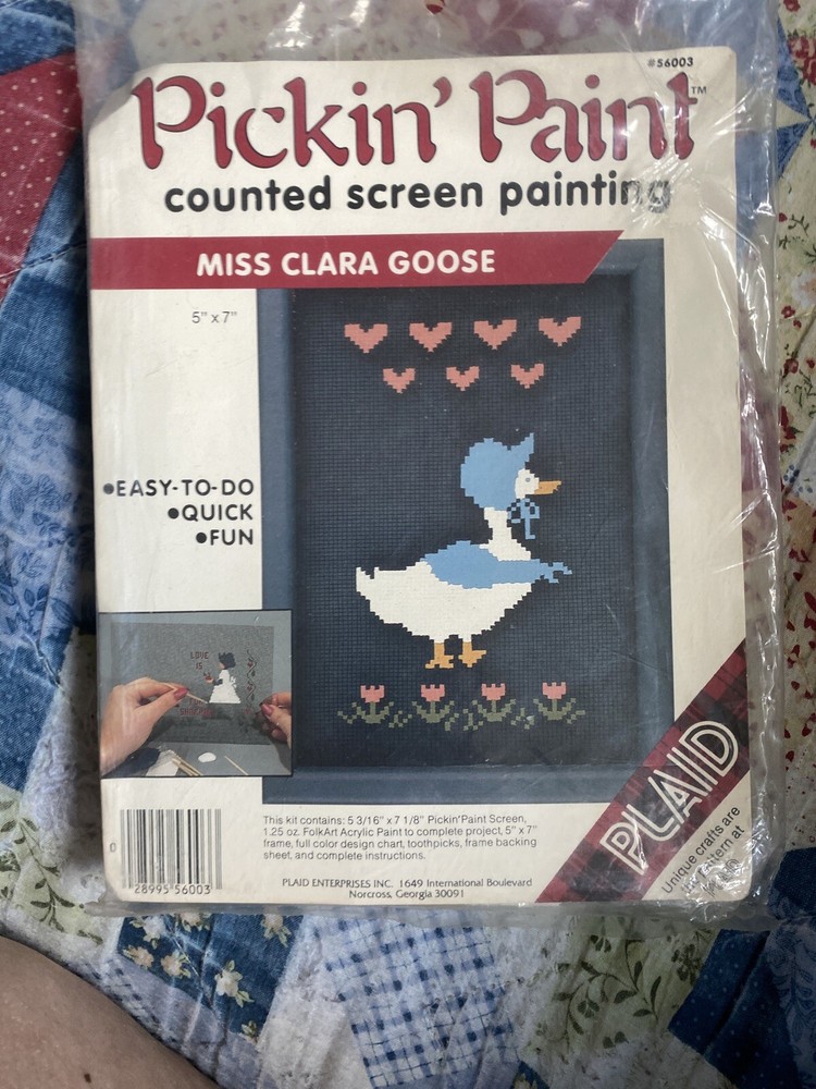 Pickin Paint Miss Clara Goose Counted Screen