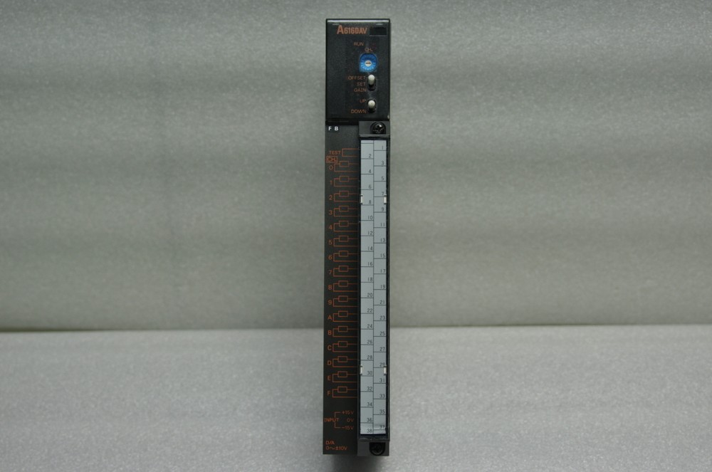 MITSUBISHI MELSEC PROGRAMMABLE CONTROLLER A616DAV