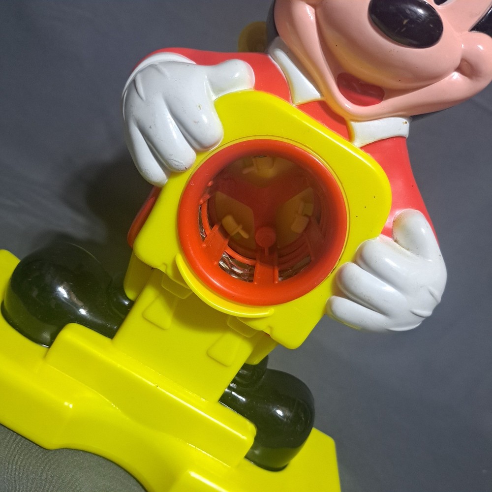 VTG Mickey Mouse Snow Cone Maker Shaved Ice