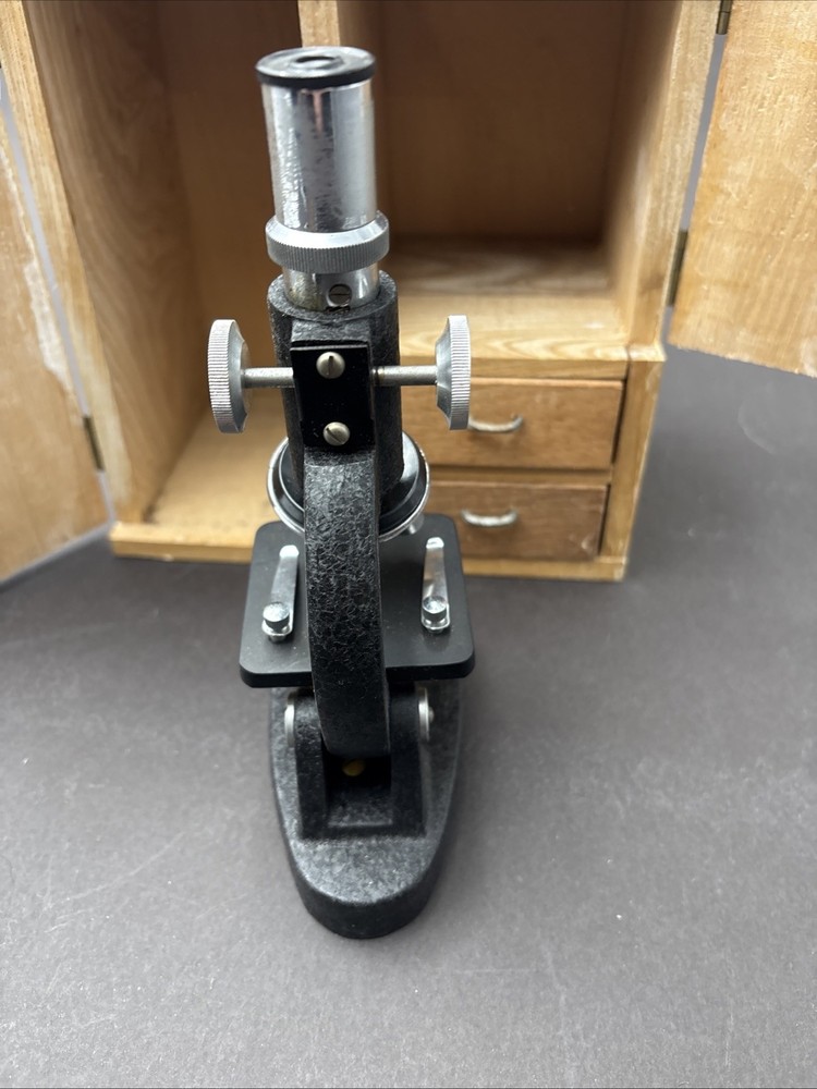 Vintage Precision Optical Co. Microscope Model 500 with CASE +LIGHT + Slides