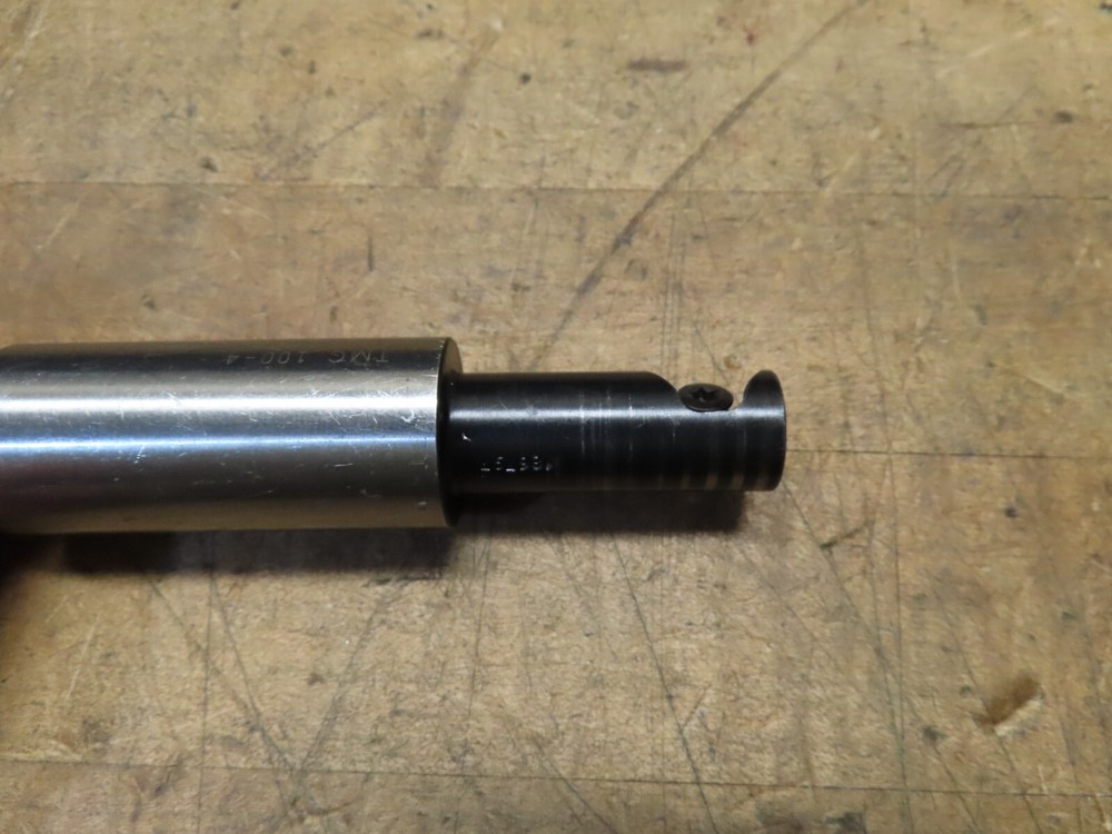 Vardex TMC-100-4 coolant thru indexable thread mill