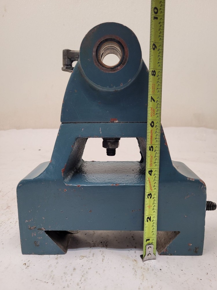 Bridgeport Outboard Horizontal Milling Support Right Angle