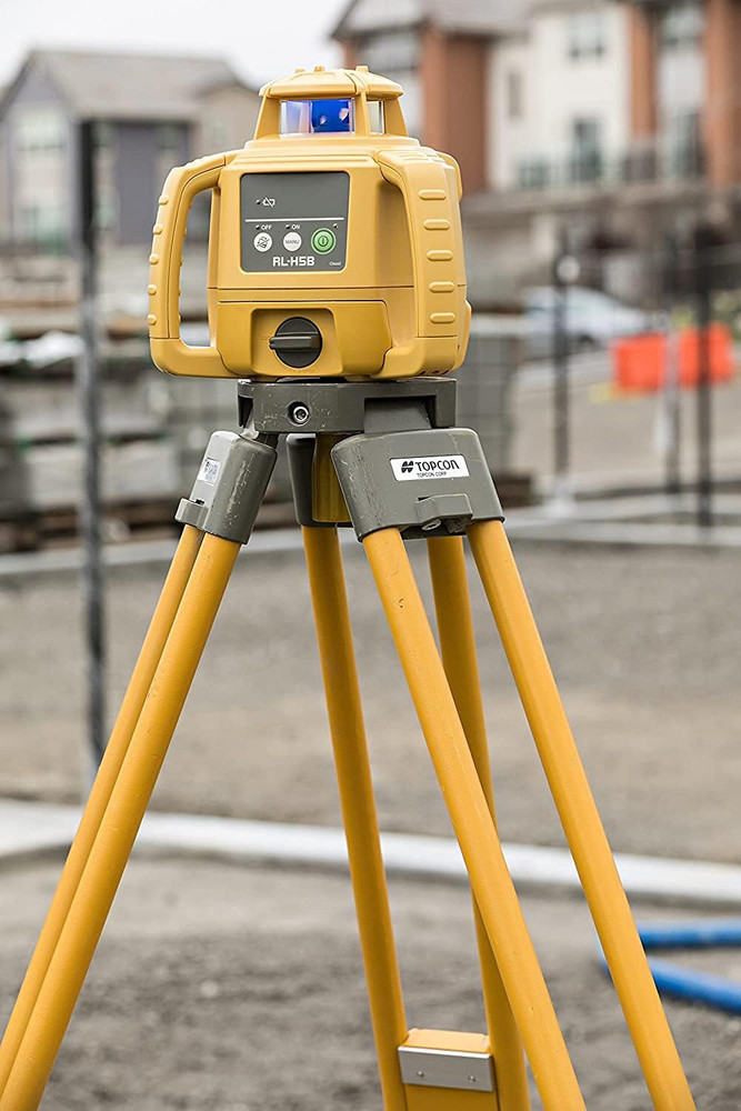 RL-H5B Self-Leveling Rotary Laser Level with Receiver, 1300ft Range & Case