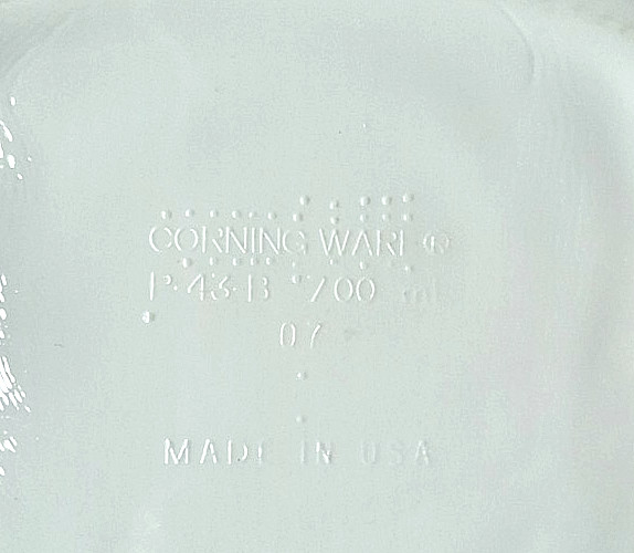 Corning Ware P 43 b 700ml Small Casserole Dish USA