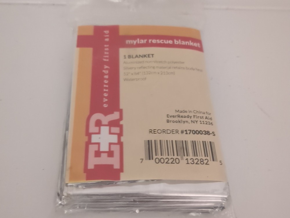 FIRST AID MYLAR RESCUE BLANKET