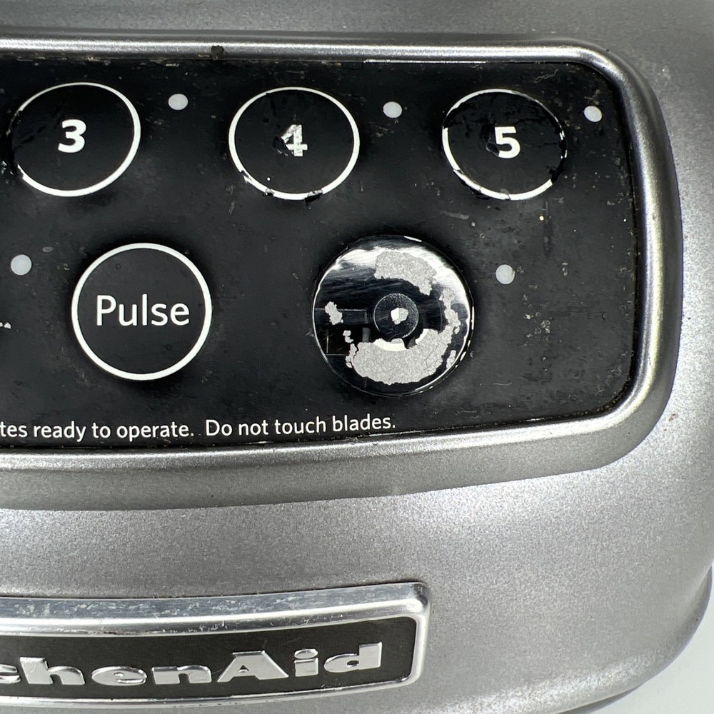 KitchenAid Blender KSB1570SL - Motor Base Only - Tested Working