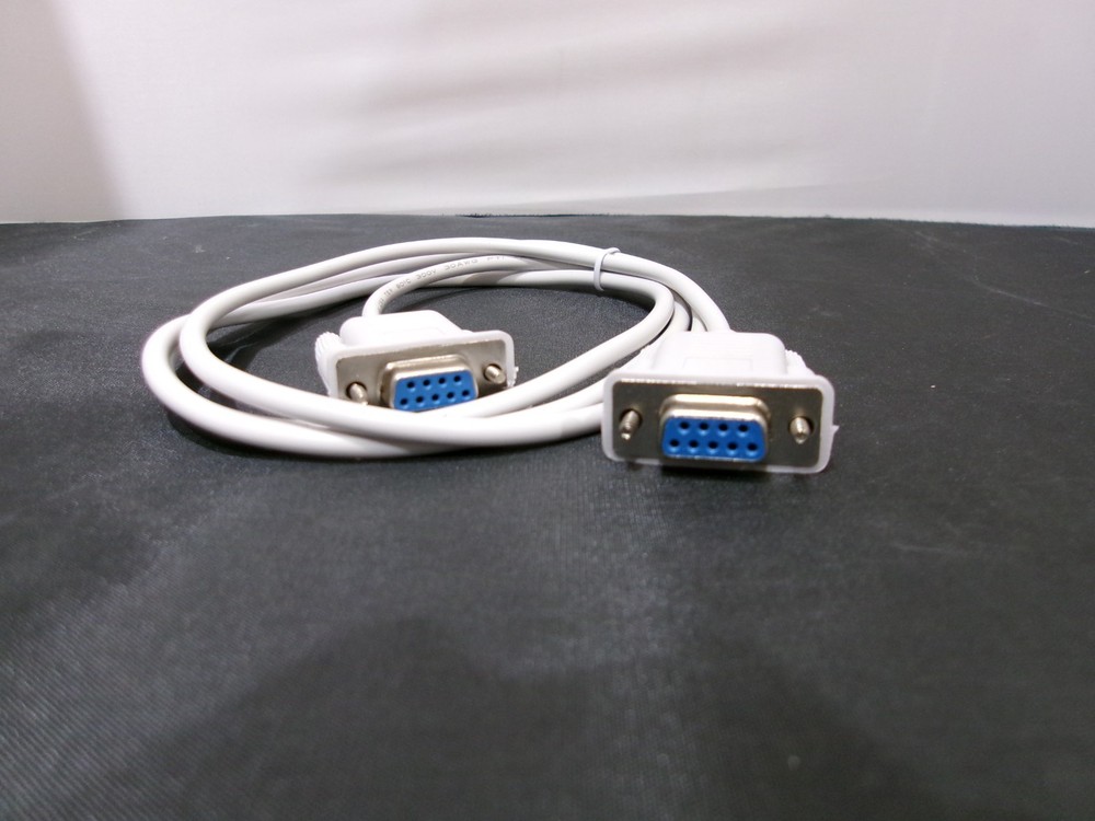 2 pack DB9 cable - Female/Female