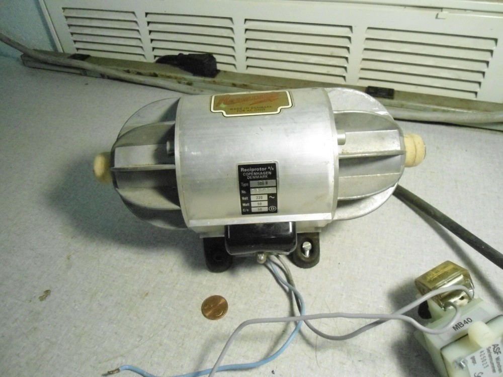 Reciprotor Electromagnetic Piston Pump 506R