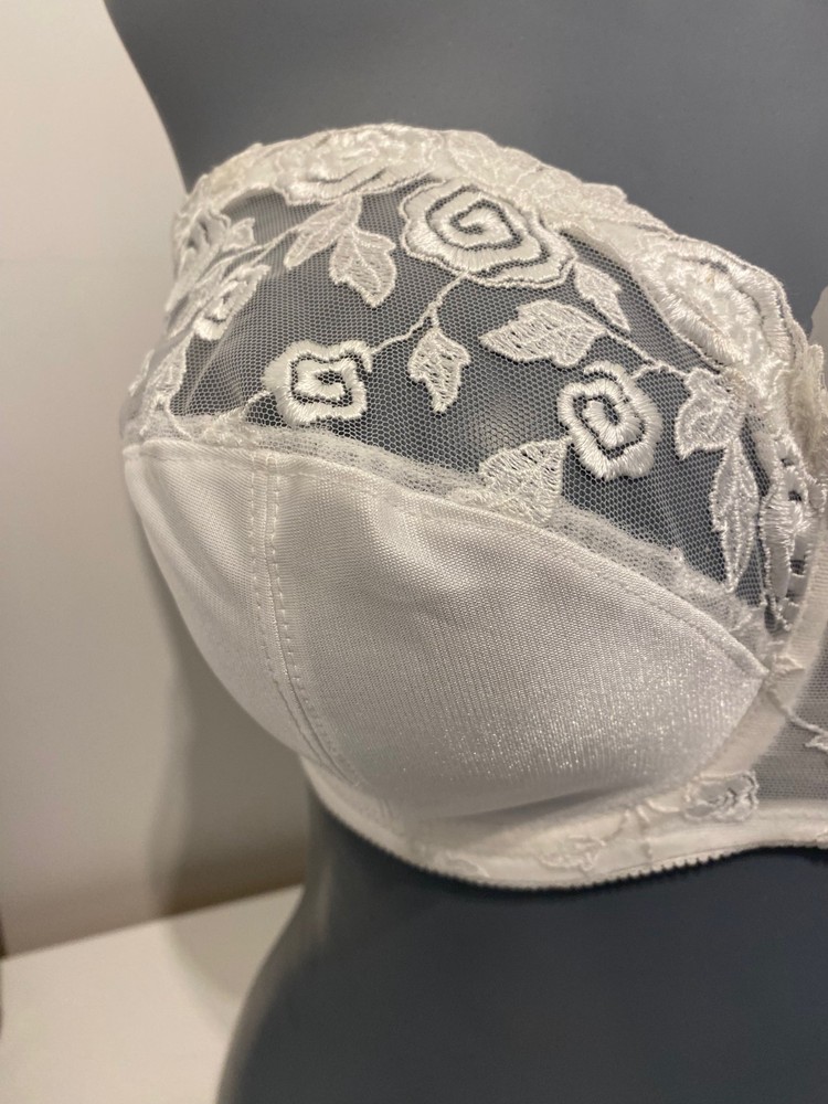 Fantasie Belle White Strapless Bra Multiway Underwired Side Support No padding