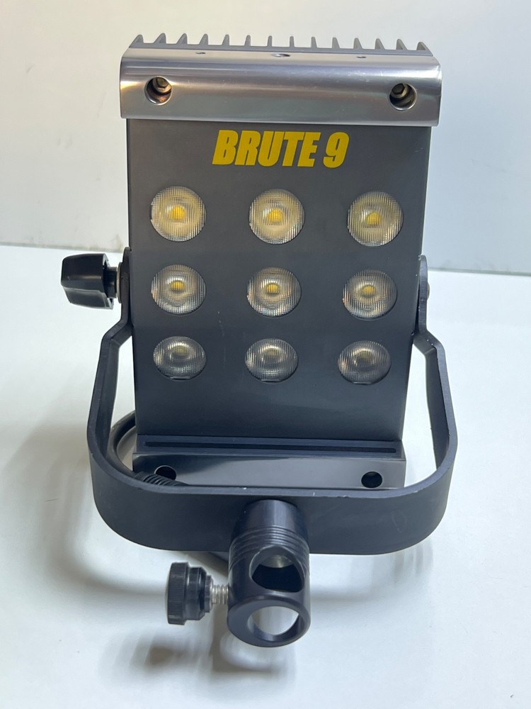 LEDZ BRUTE 9 LED LIGHT (Only Unit)