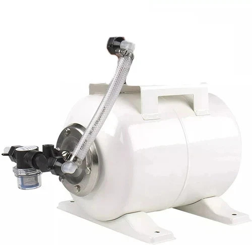 SEAFLO 2 Gallon Water Storage Tank – Compact, Durable, Portable Container.