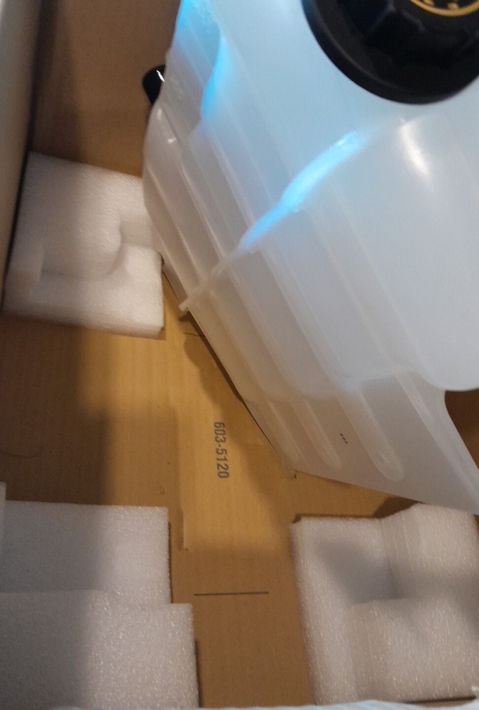 INTERNATIONAL 9400I RADIATOR OVERFLOW TANK