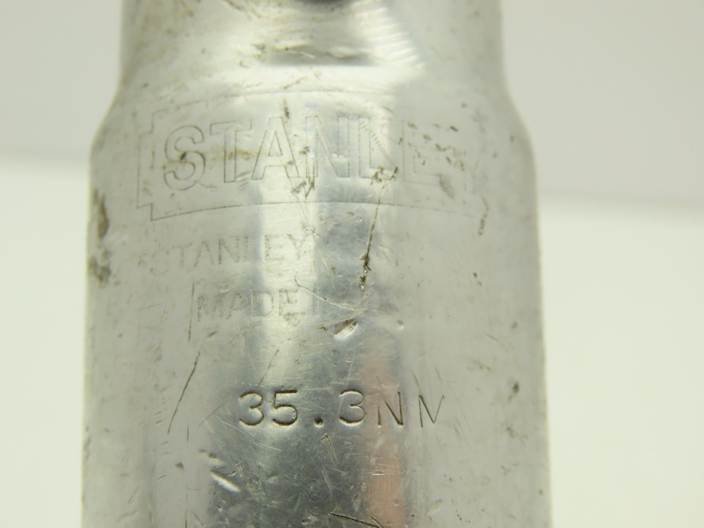 Stanley A30LRA2-2 Nutrunner Threaded Right Angle Nut Driver Handheld