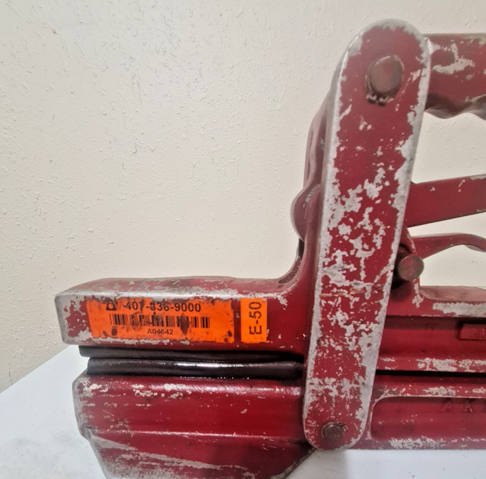 Vtg Akron Fire Hose Compressor Clamp Fireman Fighting Old Squeeze Shut Off Tool