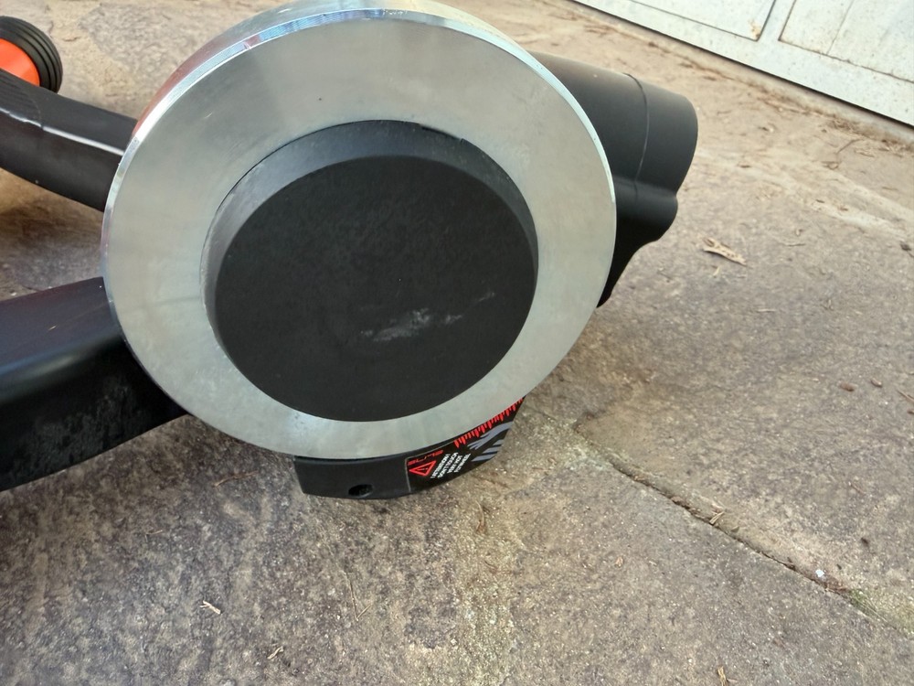 ELITE CHRONO MAG CLASSIC INDOOR TRAINING ROLLER training