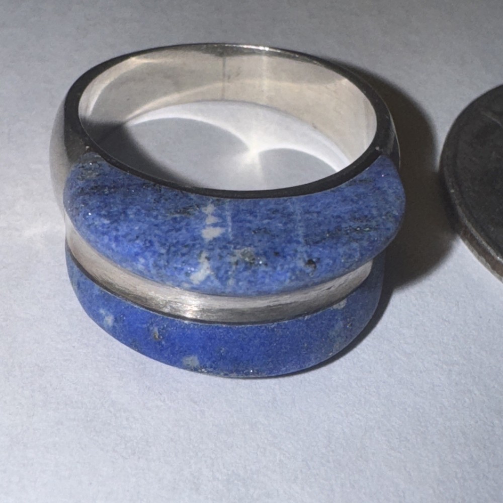 Sterling Silver And Blue Lapis 6.75 Ring