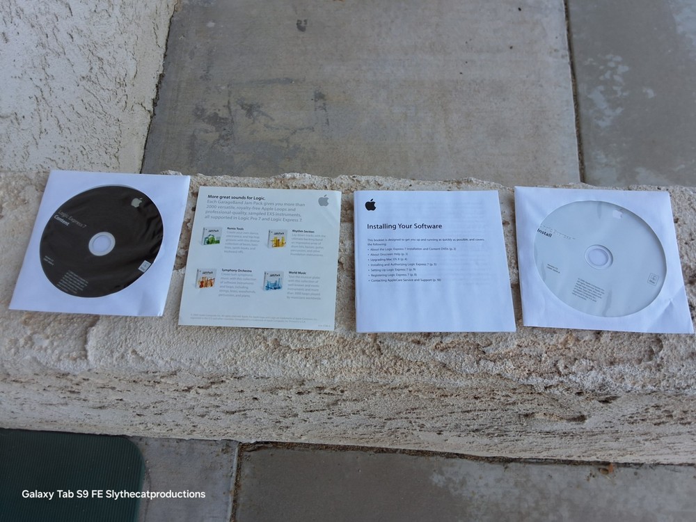 Apple Logic Express 7 Music Editing/Composing Software w/ Key (Mac)