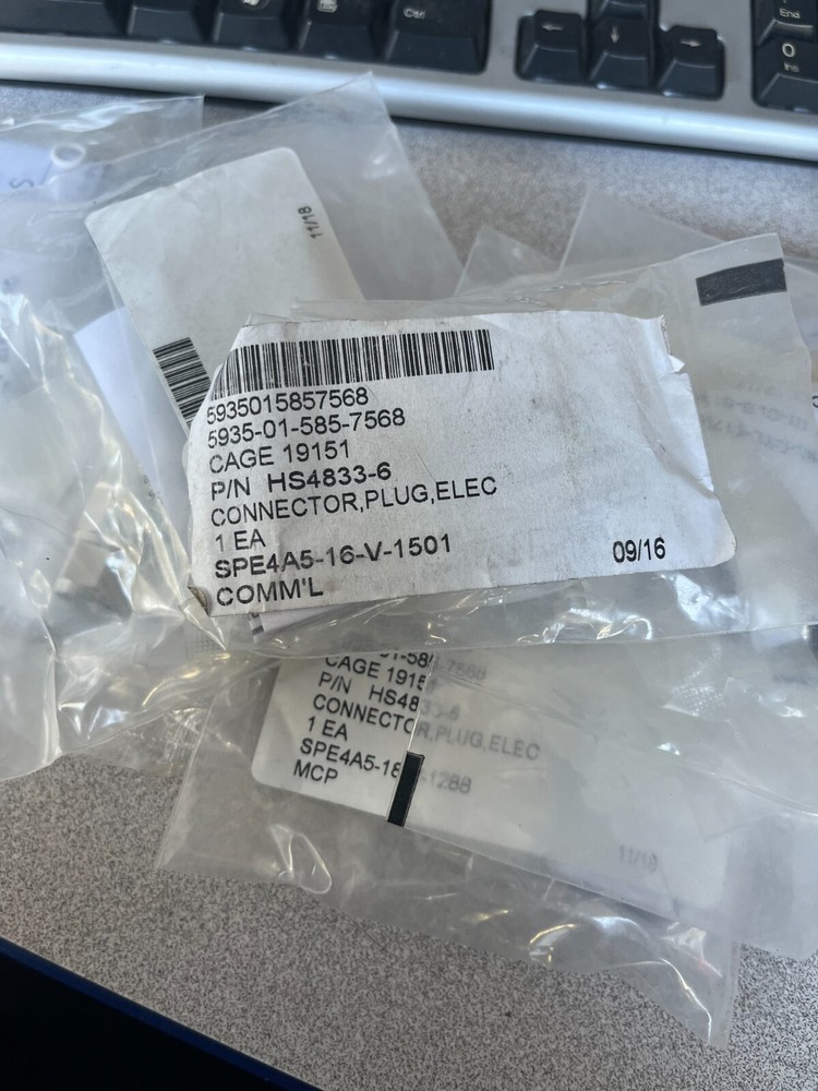 Qty 20 : Apache AH-64 Helicopter Connector HS4833-6 +++++++++++++++++++++++++++