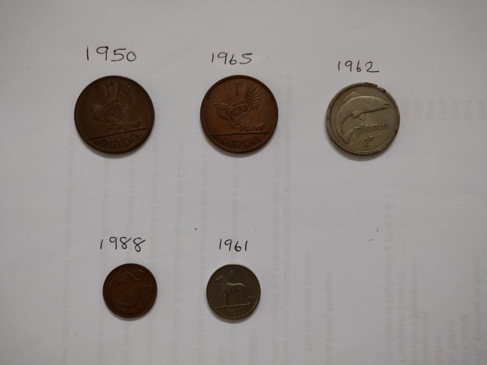 Selection of 5 Irish coins