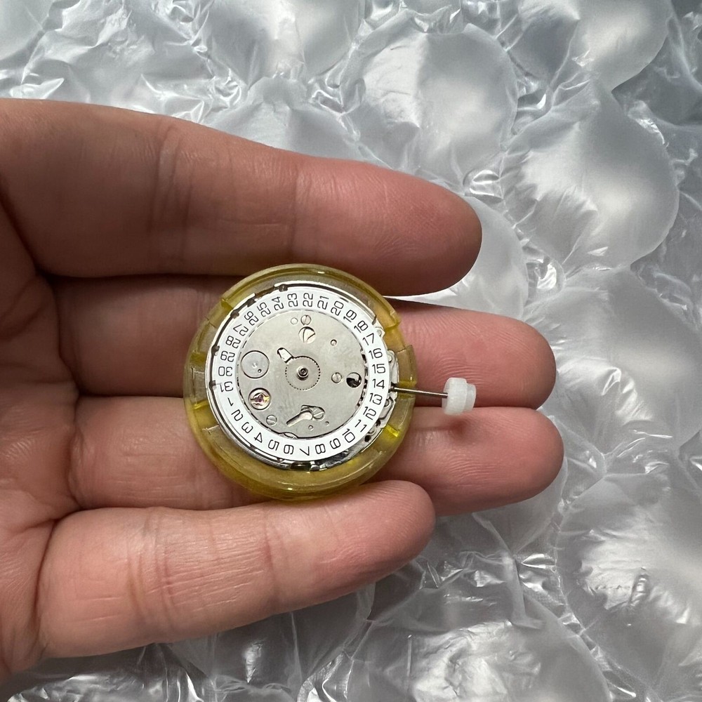 1Pcs 26MM Date at 3 Automatic DG4813 Mechanical Movement Silver Plated 3 Hands