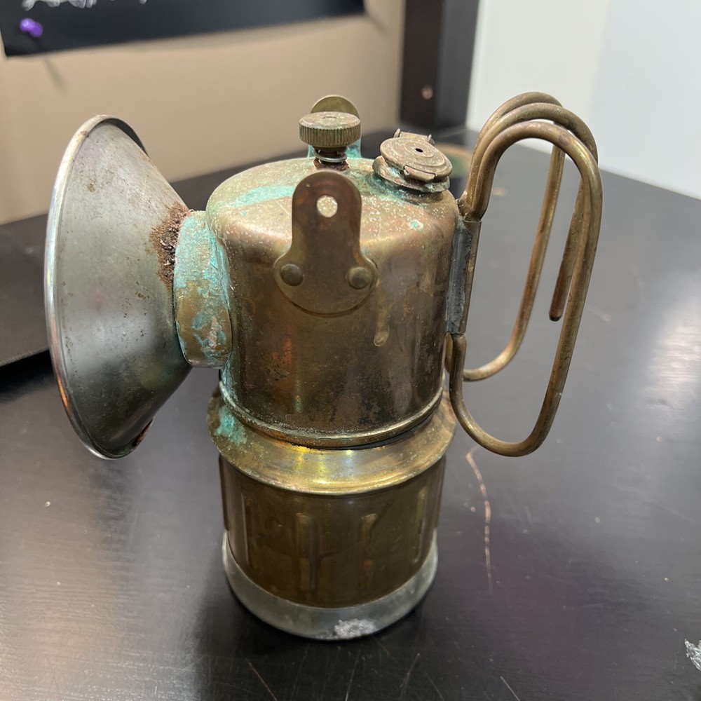 VINTAGE MINER JUSTRITE CARBIDE BRASS LAMP MINING LANTERN 4" REFLECTOR Untested
