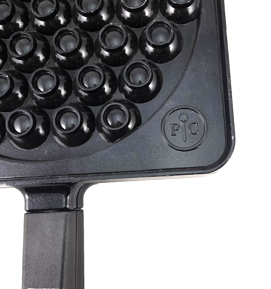 Pampered Chef Waffle Puff Pan Waffle Maker- Never Used