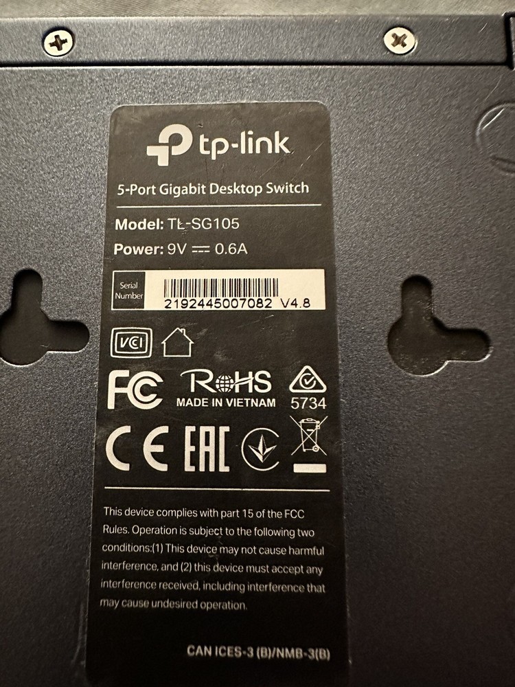 TP-Link 5-Port Gigabit Desktop Ethernet Network Switch TL-SG105