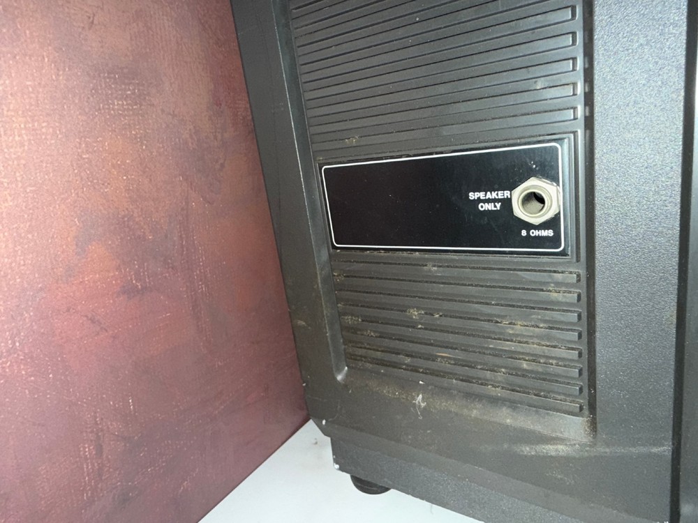 16mm Filmosound Projector -Bell Howell model 2585