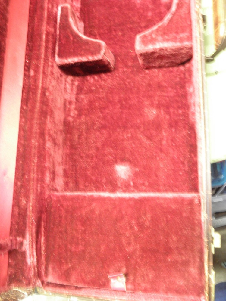 ALLIGATOR STYLE BROWN VIOLIN CASE