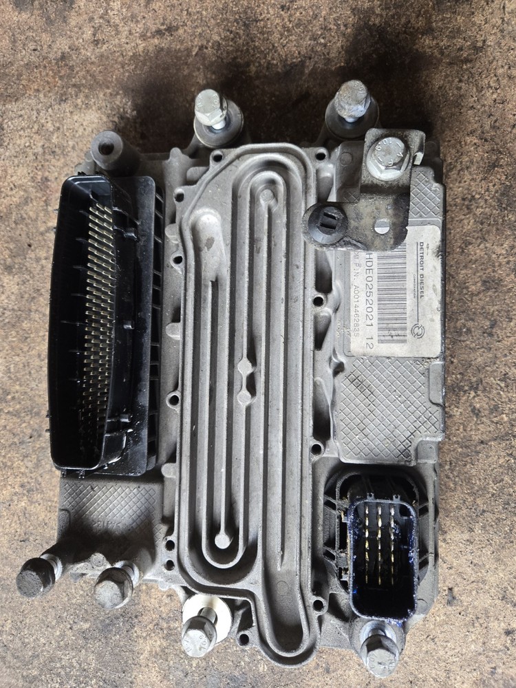 Detroit DD15 Engine ECM ECU Engine Control Module A0014462835