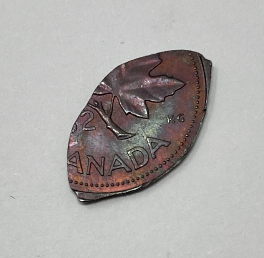 1982 Canada 1 Cent Major Error Struck Fragment 0.54g Delaminated #C456
