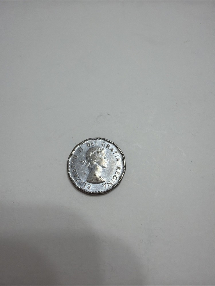 1953 5 CENTS CANADA COIN