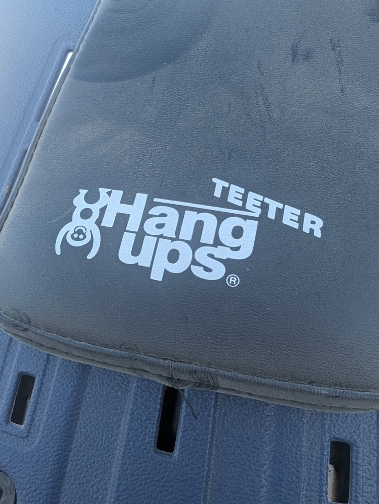 Teeter Hang UPS EP-560 Inversion Table USED
