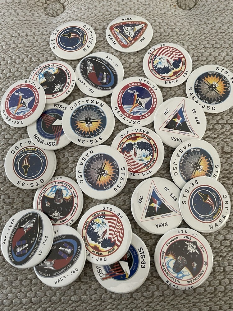 NASA SPACE SHUTTLE  BUTTONS, Selling Individually See Description For Missions