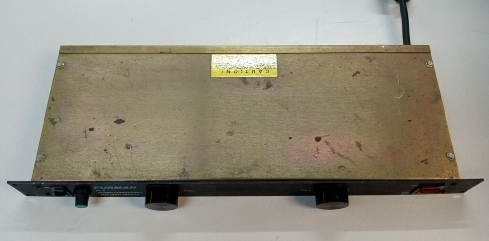 Furman PL-8 SMP Linear Filtering Power Conditioner and Light Modules
