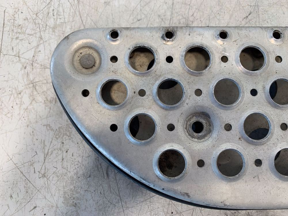 2002 Kenworth T2000 Step A771008 (723-10410)