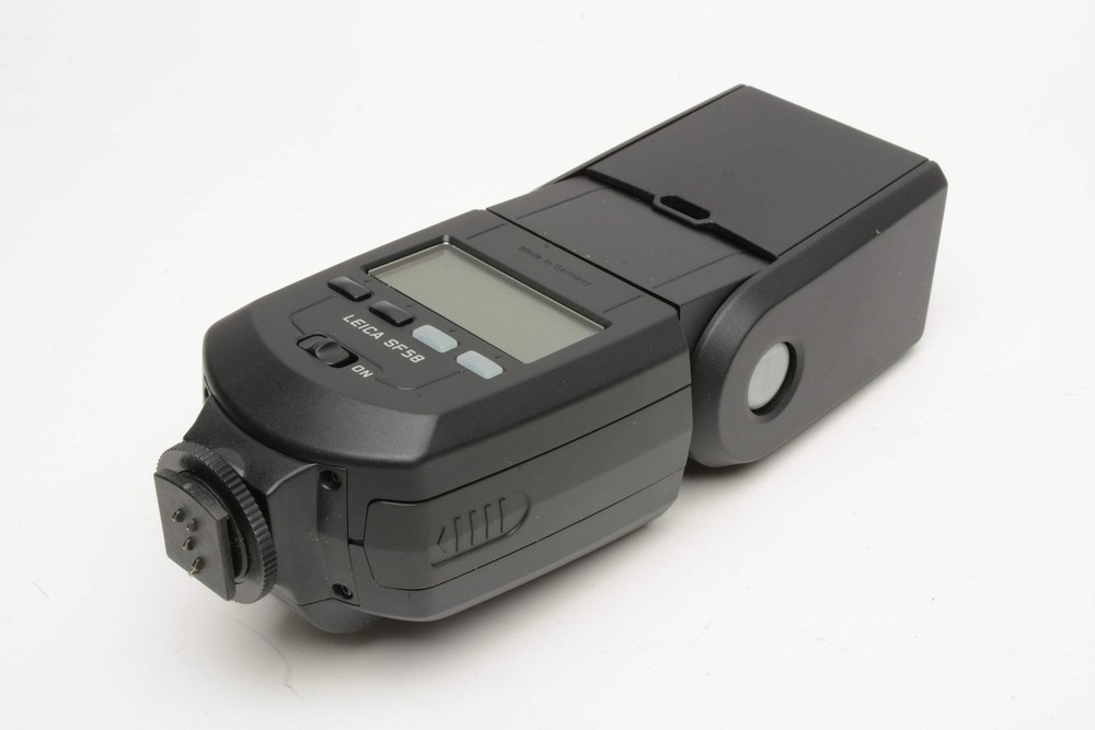 Leica SF 58 Electronic Flash, Mint, w/case+manuals