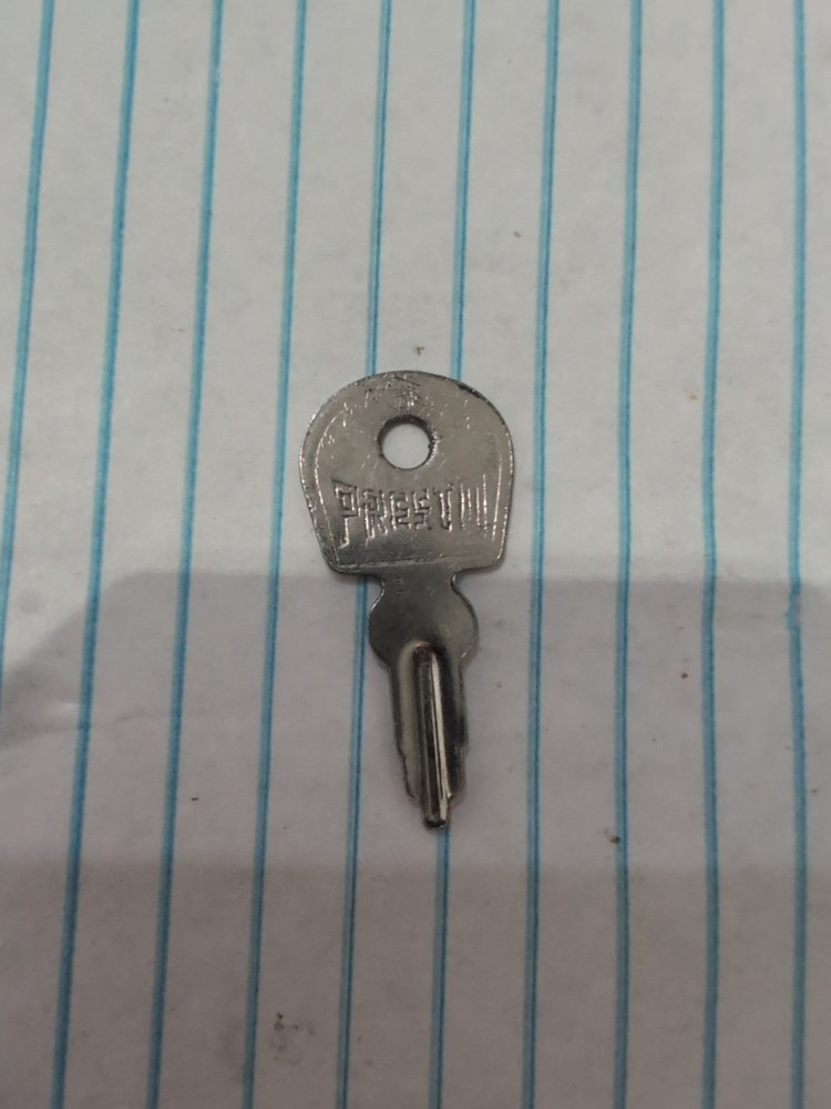Presto Lock Luggage Key