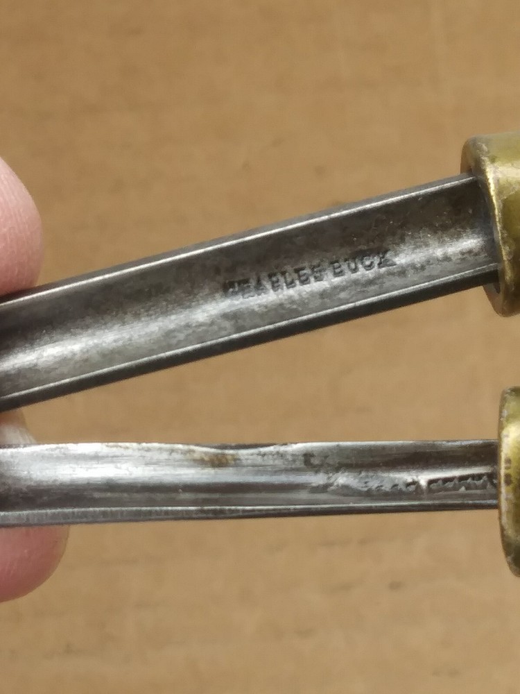 IV93 Lot of 4 Buck Gouges Chisels 3/16", (2) 5/16" & A Vee