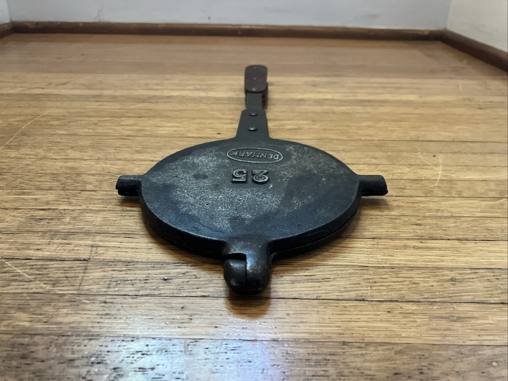 Cast Iron Krumkake Maker Denmark 25
