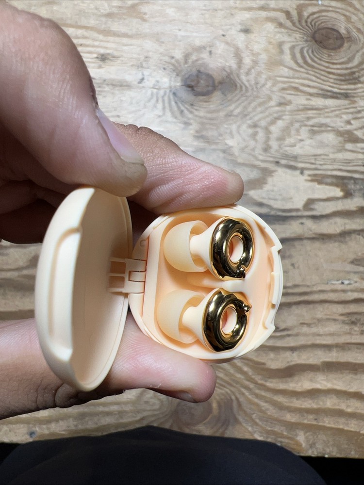 Loop Earplugs Switch 2 Gold Open Box (FREE SHIPPING)