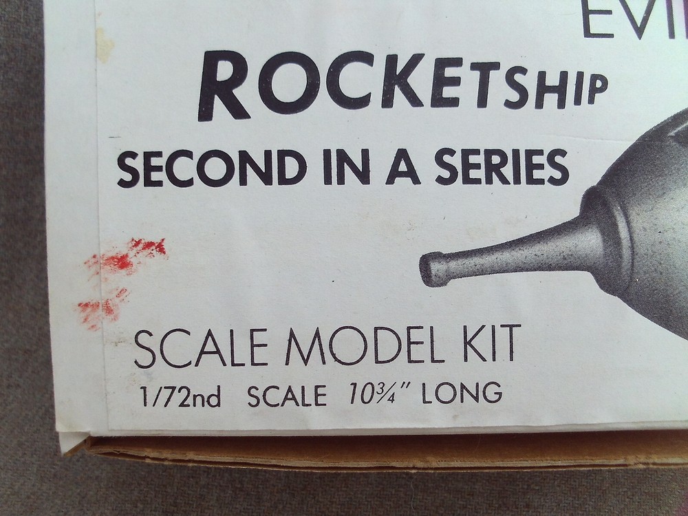 VTG 1985 HERB DEEKS MODELS FLASH GORDON EVIL EMPEROR ROCKET KIT MISSING 1 PART