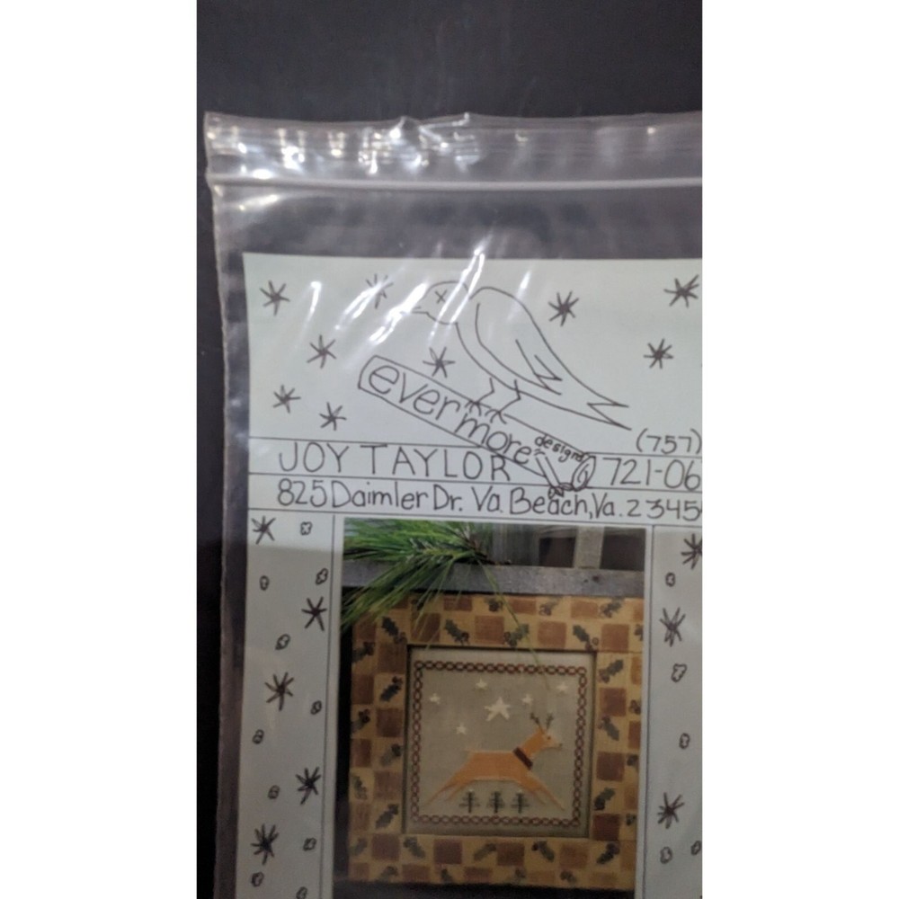 Reindeer with stars by Evermore Designs - Cross-stitch pattern