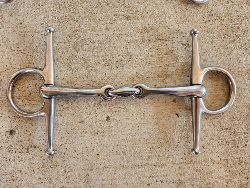 Full Cheek Double-Jointed Snaffle Bit 6”