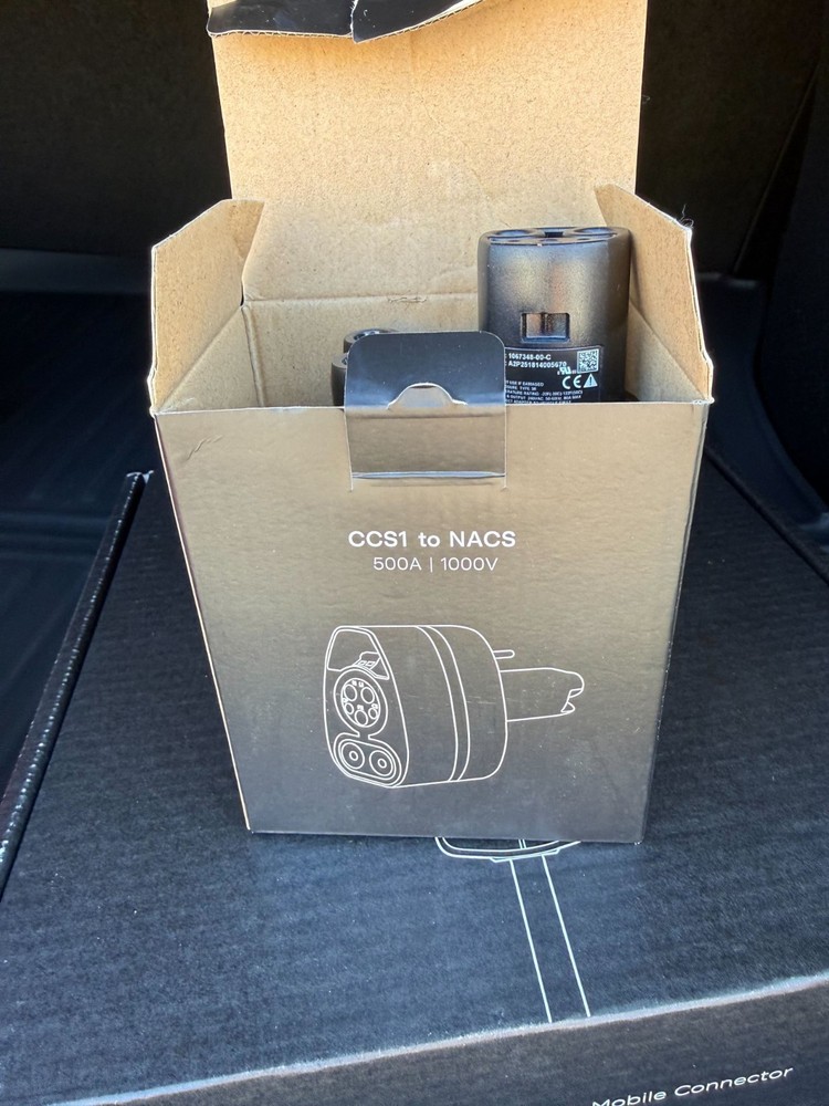 LECTRON - CCS1 and NACS adapter 500a 1000v