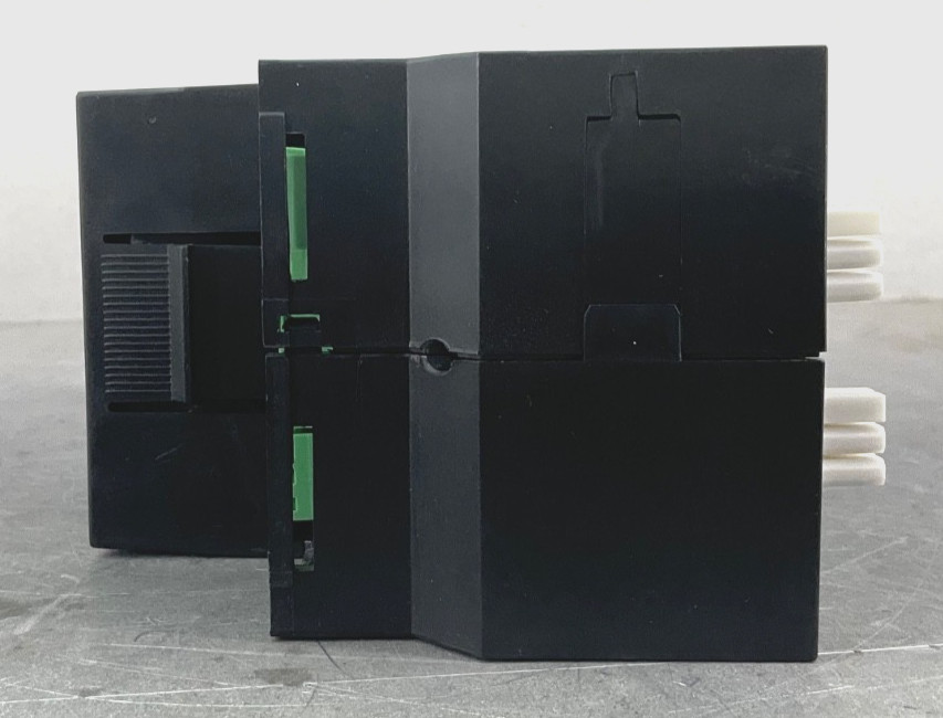 SQUARE D NF2000G3 POWERLINK G3 64-ZONE EXTERNAL CLOCK ACCESS READER