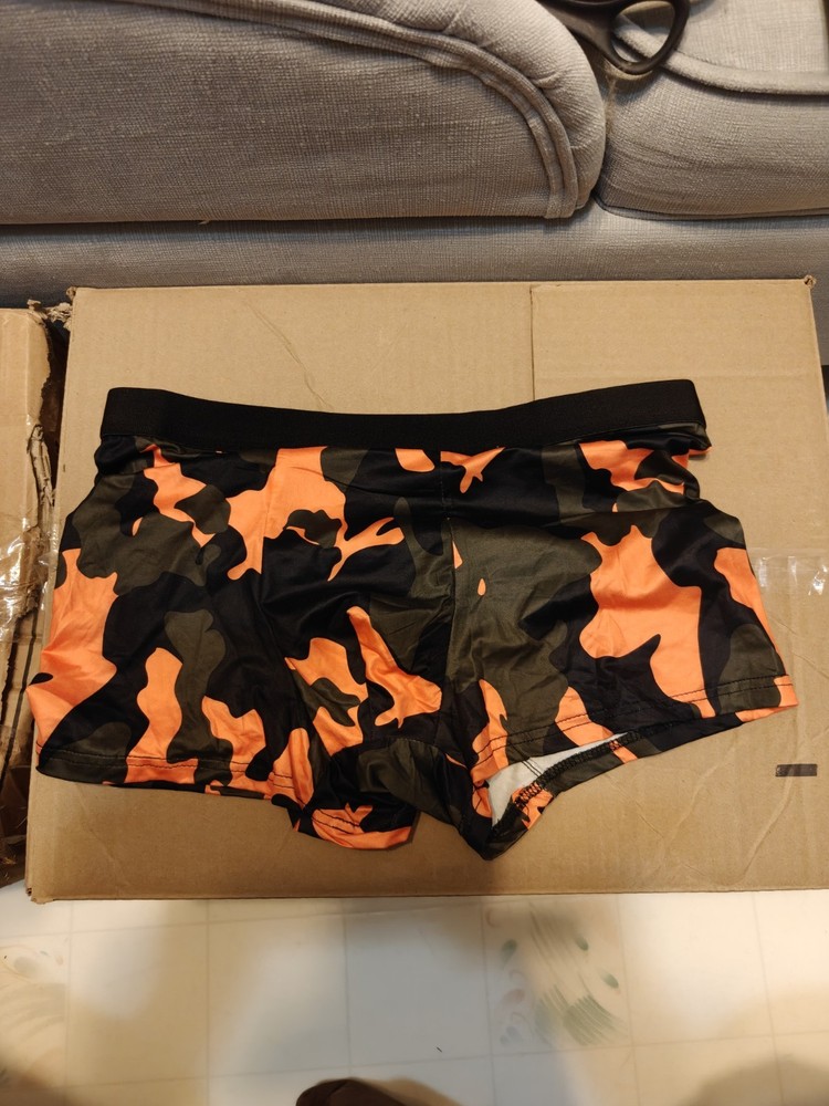 GT5- 5 Boxer Briefs Funny Design Ducks, Lips, Camo, Checker Patterns Size Medium