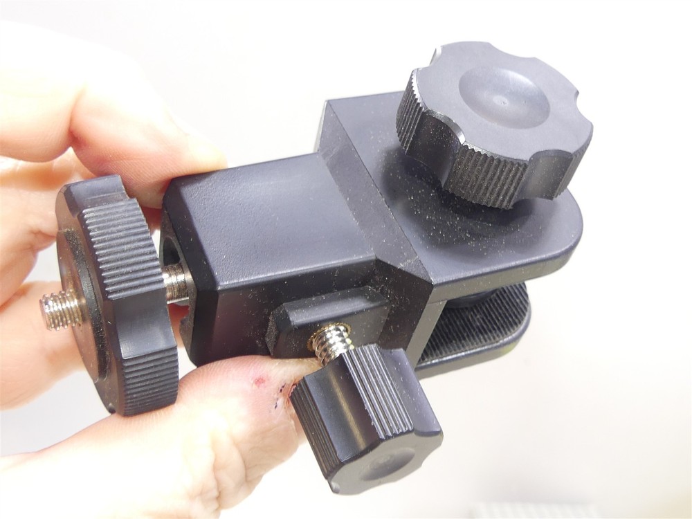 #5489 Tasco Spotting scope window mount