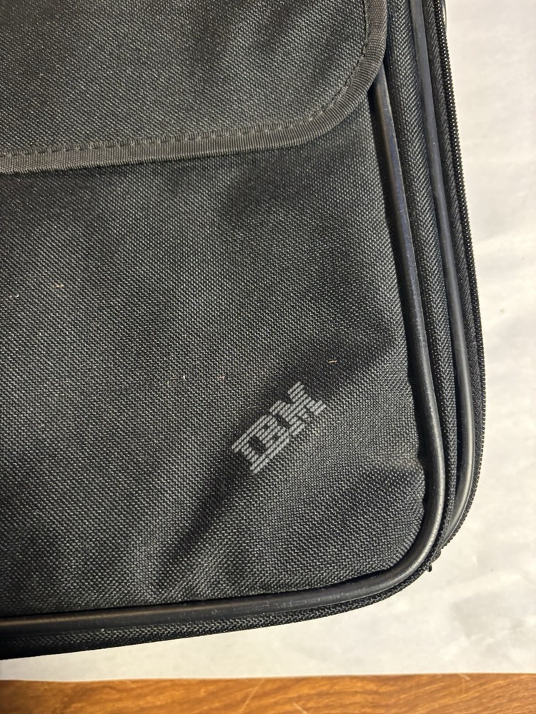 Vintage IBM Thinkpad Laptop Computer Camera Bag w/shoulder strap